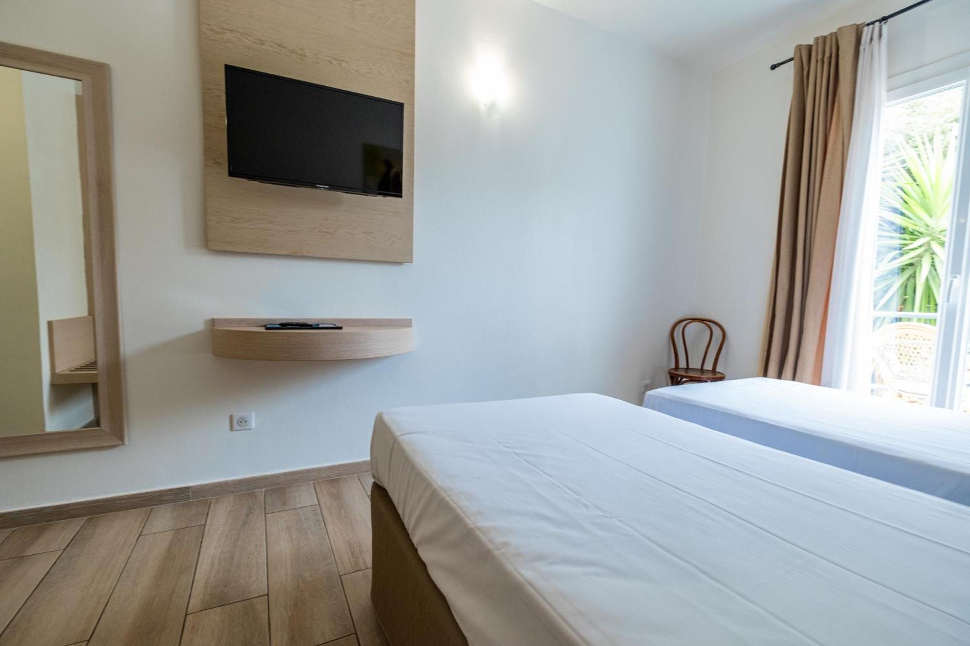 Hotel & Restaurant Les Mouettes Бельгодер Экстерьер фото